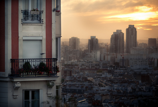 6:18 am, Montmartre.