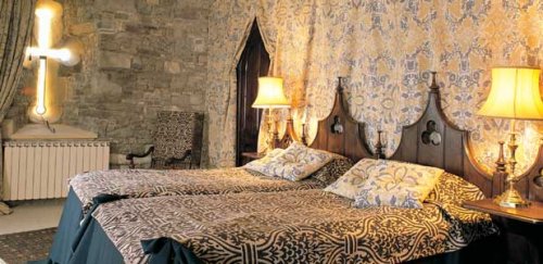 Thornbury Castle-Hotel, Walking In The Footsteps Of The Tudors