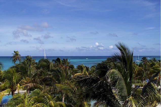 Bonaire Tower Deluxe Ocean Garden View